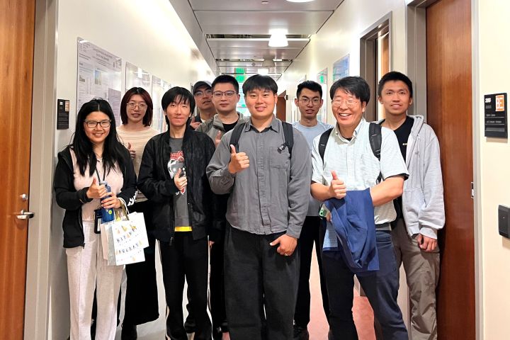 [사진1] 공동 워크숍을 마친 뒤 UCSC Baskin School of Engineering에서 함께한 한동대와 UCSC 연구진 맟 참석 학생들