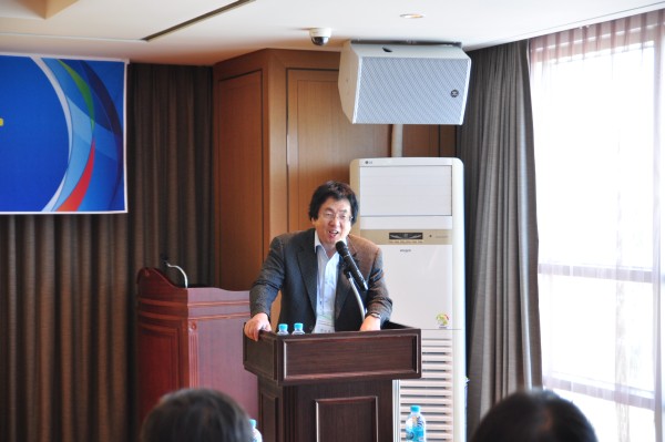 (사진1)지난해 4월, 4/14 윈도우 운동 한국연합 대표회장으로도 취임한 장순흥 한동대 총장은 ‘성경 교육과 인성, 창의성 교육’이라는 주제로 특강을 했다