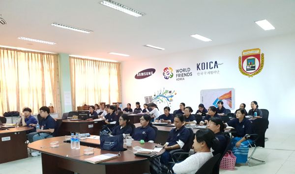 (사진2-2)UCSY 미얀마 공동교육과정(2018.10.30-10.31)