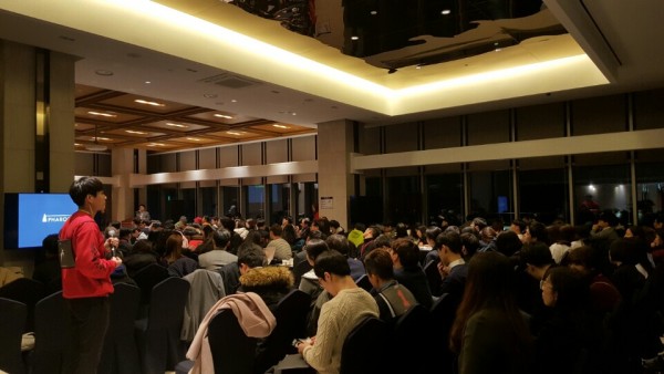 (사진3)이번 대회에 참가한 청중평가단 모습